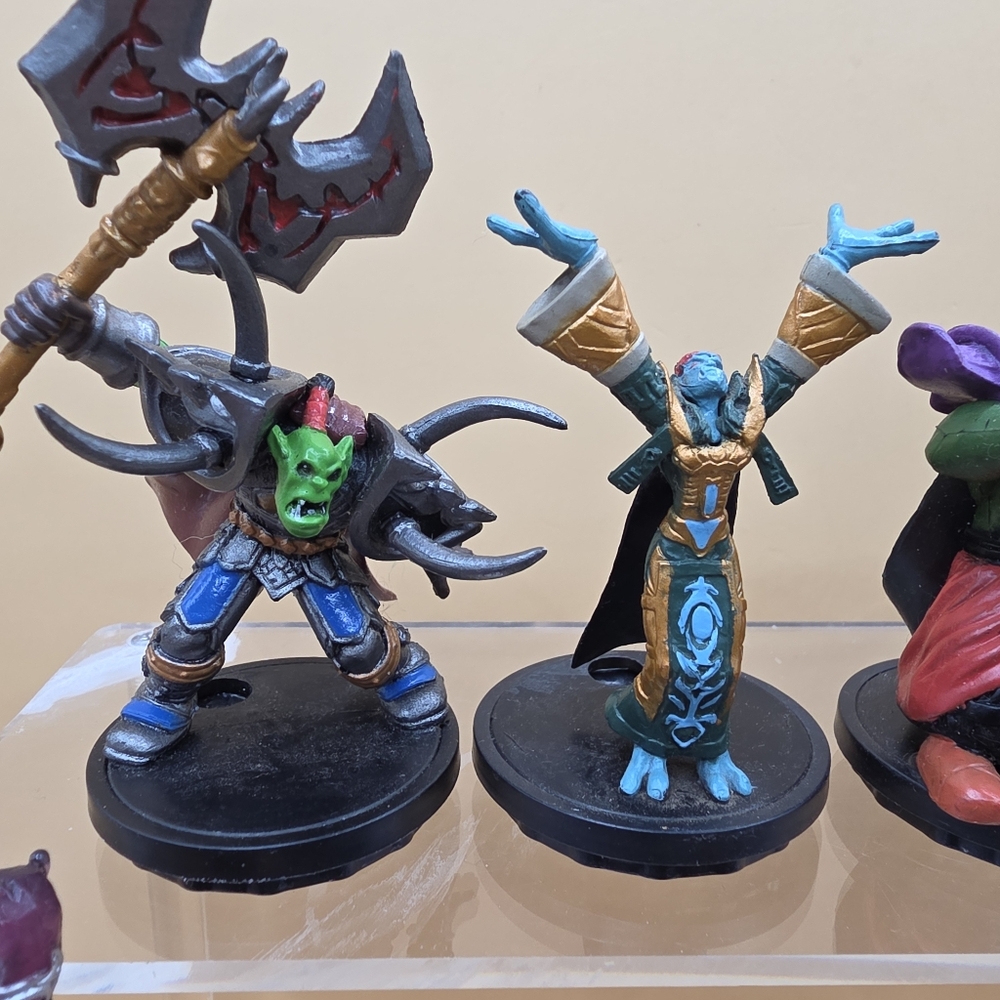 World of Warcraft Miniatures 2008 Lot of 20 Figures WoW Minis - No Cards - Picture 8 of 11
